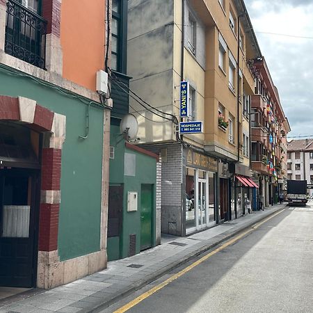 Yani'S Hospedaje Pension 1 Estrella Arriondas Bagian luar foto