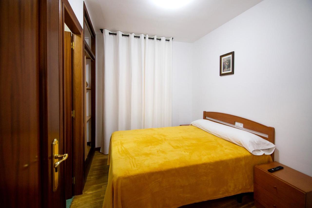 Yani'S Hospedaje Pension 1 Estrella Arriondas Bagian luar foto