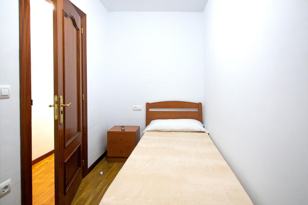 Yani'S Hospedaje Pension 1 Estrella Arriondas Bagian luar foto